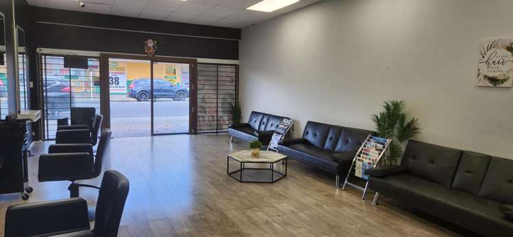 123-125 Great South Road Papakura_9