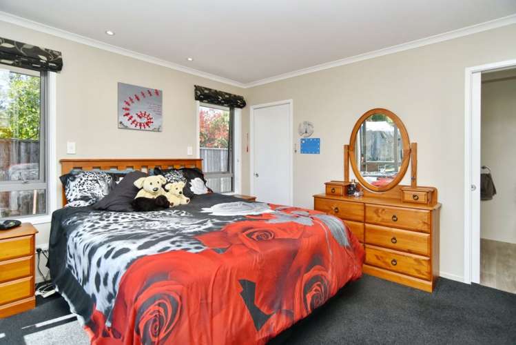 34 Puhara Avenue Parklands_10