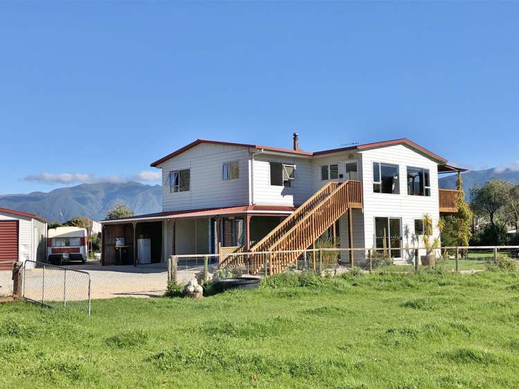 117 Abel Tasman Drive Takaka_18