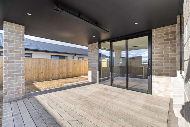 111 Churcher Street Feilding_14