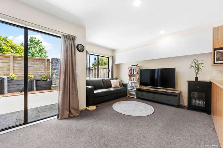 2/17 Georgia Terrace Albany_6