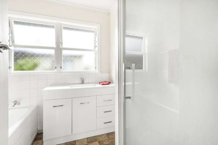 127 Silverdale Road Silverdale_10