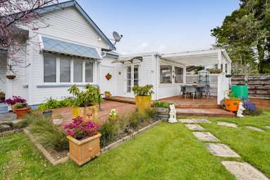 20 Pembroke Road West_1