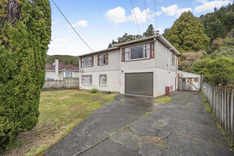 102 Hine Road Wainuiomata_25