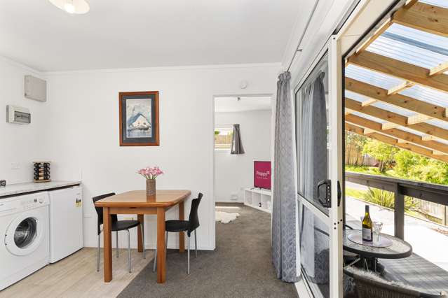 4 Wembury Grove Parkvale_3