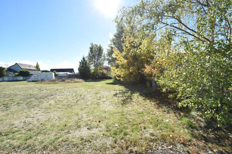 5 Glenbrook Crescent Twizel_3