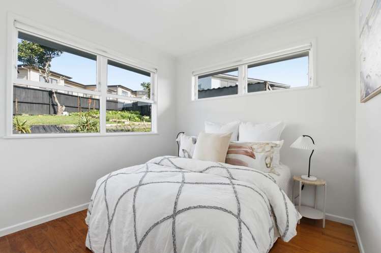 33 Hatherlow Street Glenfield_18