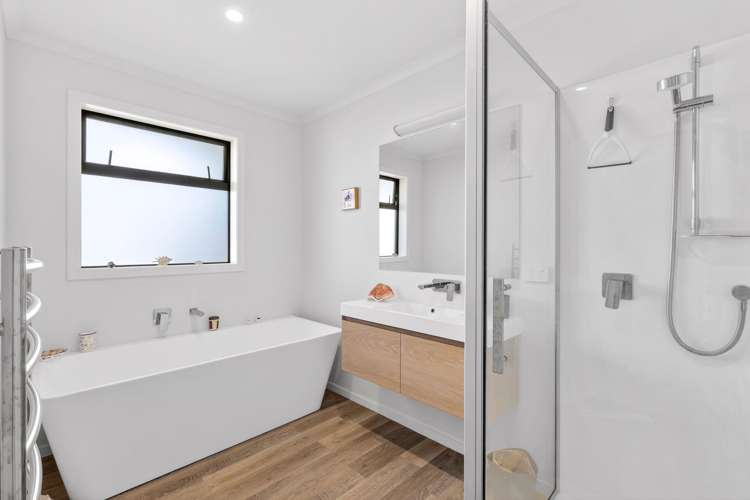 13 Boysenberry Grove Richmond_12