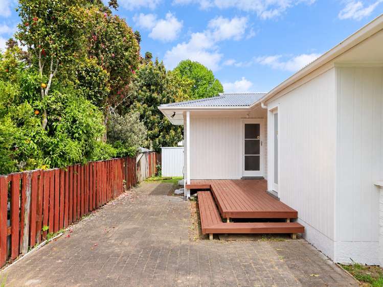 11 Lysander Place_3