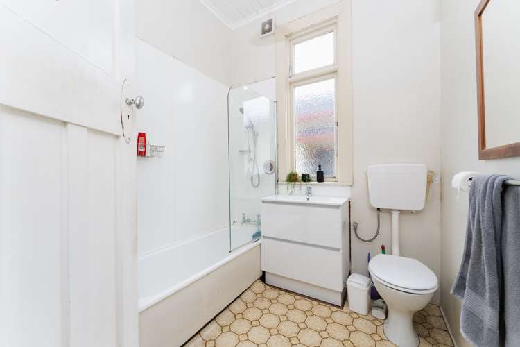 115 North Road North East Valley_13