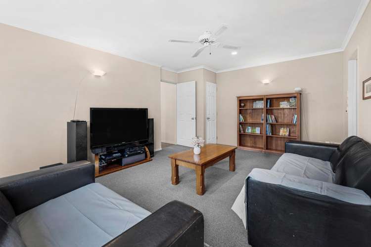 2/39 Marriott Road Pakuranga_6