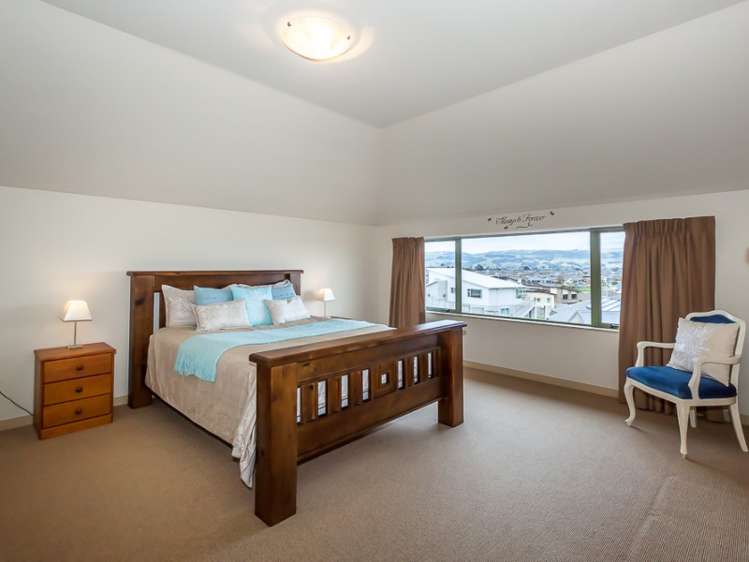 32 Logan Way Kelvin Grove_14