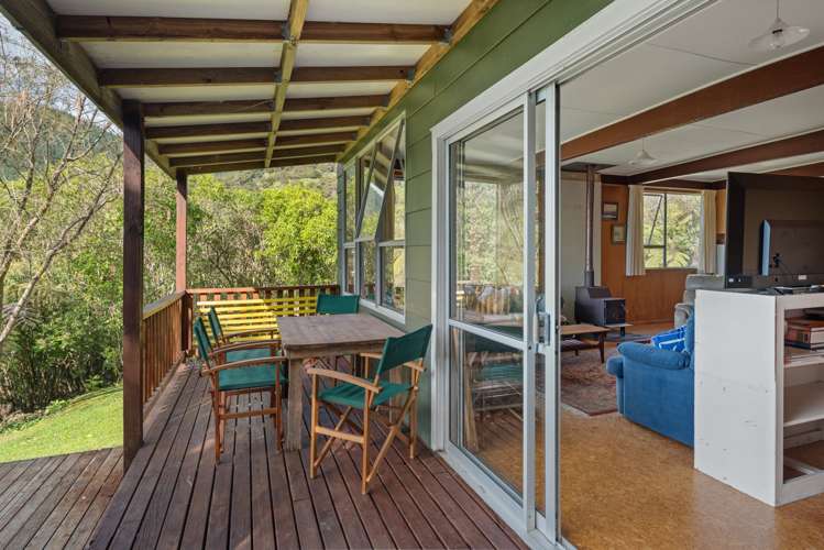 38 Moetapu Bay Road Anakiwa and Surrounds_11