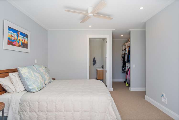 112 Ocean Close Matarangi_18