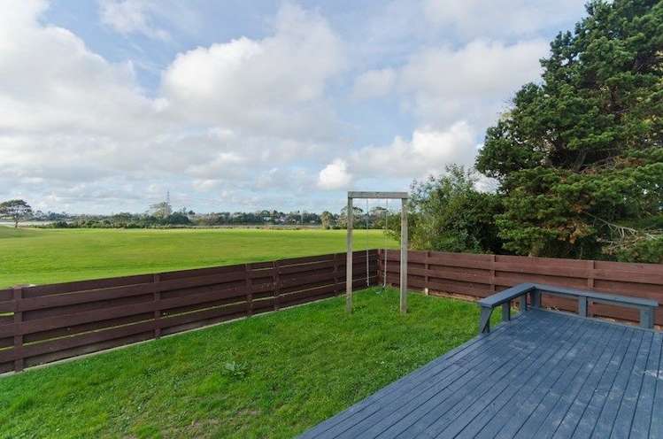 19 Martin Place Kelston_12