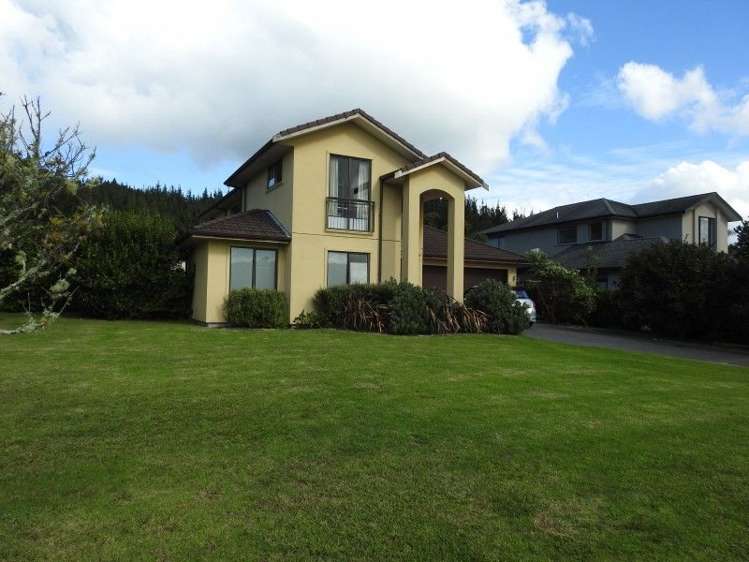 27 Sanctuary Cove Pauanui_0