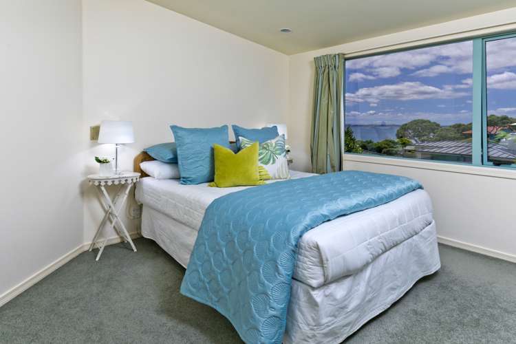 32 Whitby Crescent Mairangi Bay_17