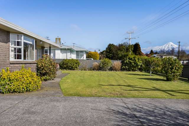 5 Flint Road West Stratford_2