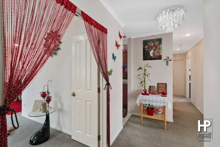 15 Pitt Avenue Clendon Park_9