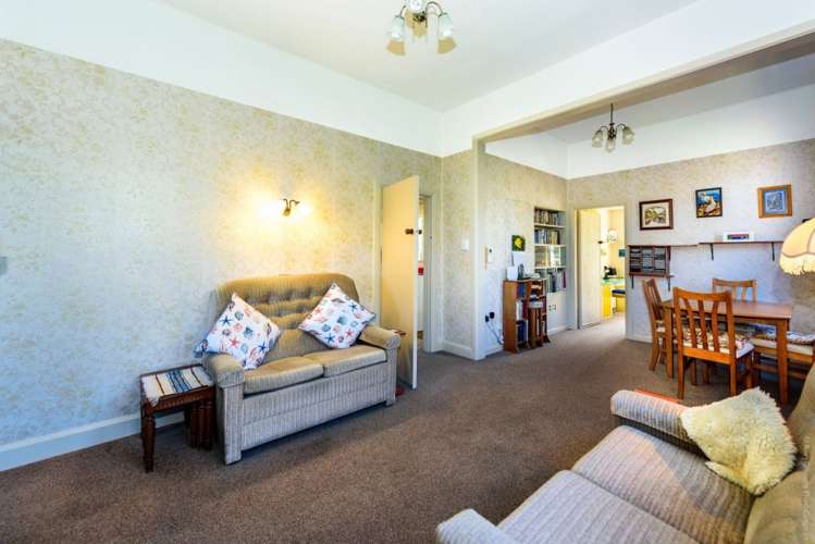 36 Aorangi Road Bryndwr_12