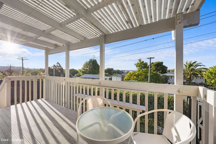 14 Sherwood Avenue Te Atatu South_16