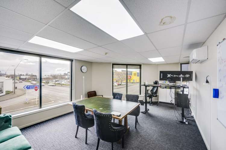 313 Hastings Street North Hastings Central_8
