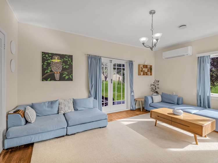 26 Puriri Glade Maungaturoto_7