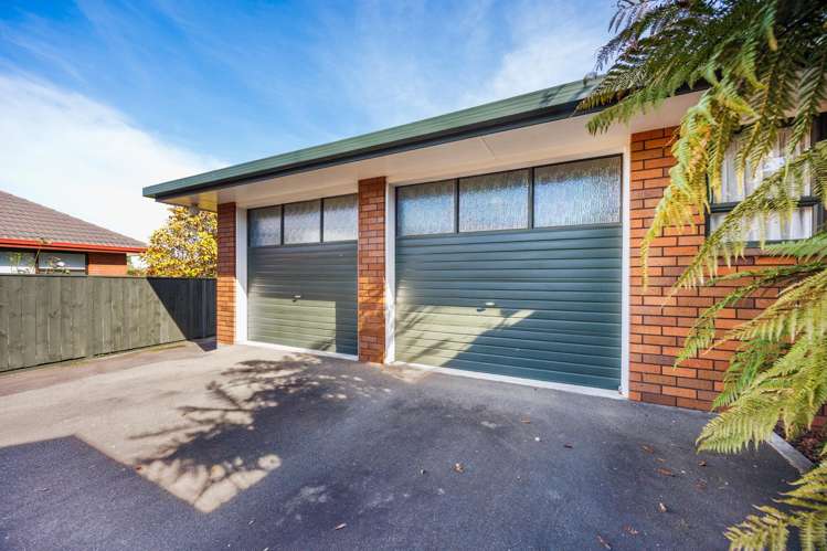 4 Tudor Grove Feilding_29