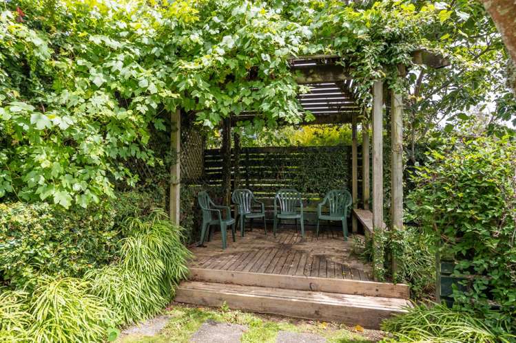 13 Chichester Drive Pinehaven_37