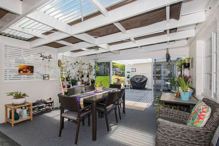 1 Grand View Road Kamo_13