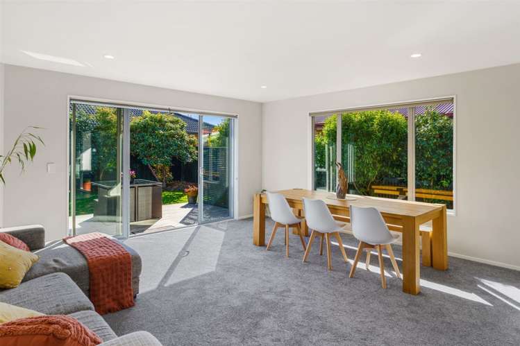 29a Charlesworth Street Woolston_9