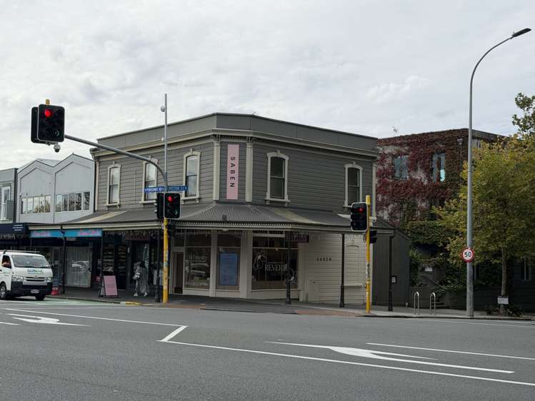 Tenancy 4/2 Picton Street Ponsonby_6