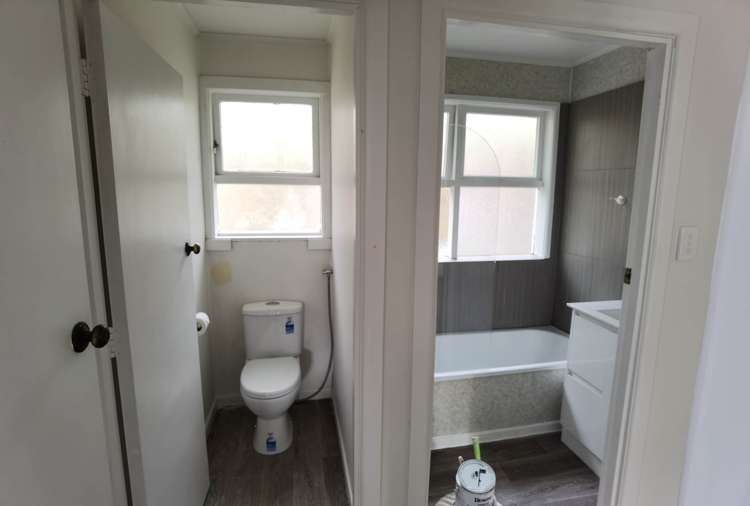 15 Lynwood Road New Lynn_9