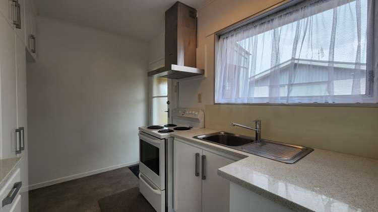 2/17 Doment Crescent Orewa_6