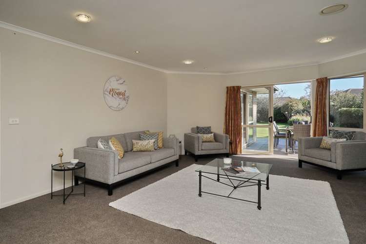 9 Palm Drive Shirley_6