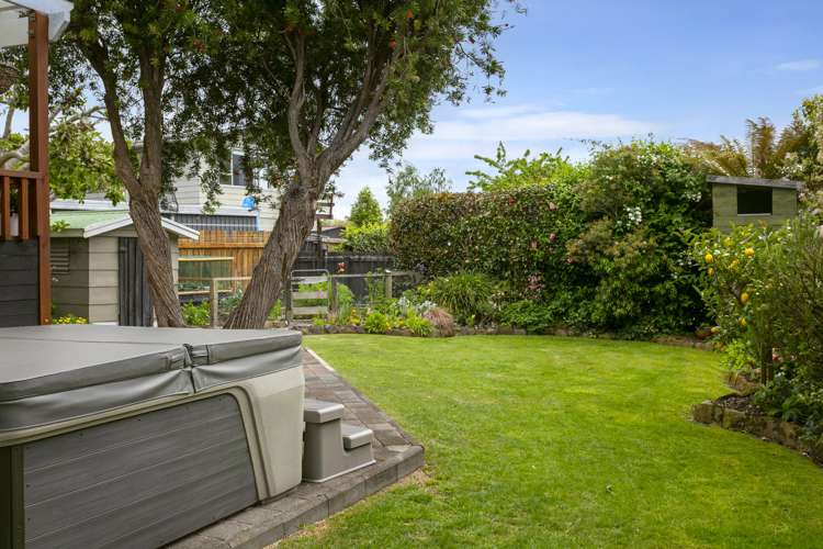 12 Green Place Richmond Heights_28