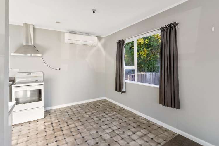 11 Grants Road Marchwiel_5