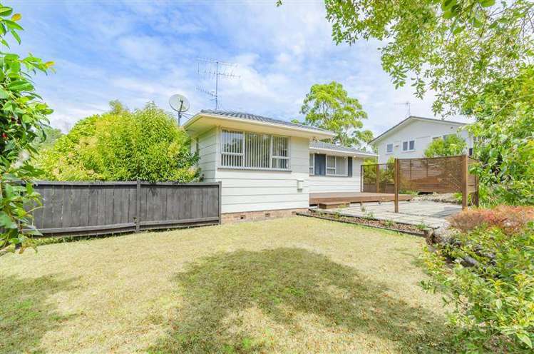 83 Advene Road Cockle Bay_16