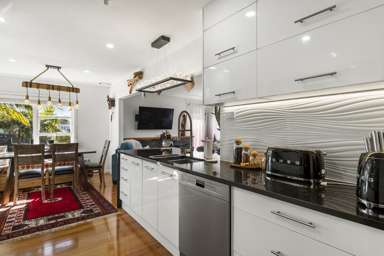 210 Methuen Road_2