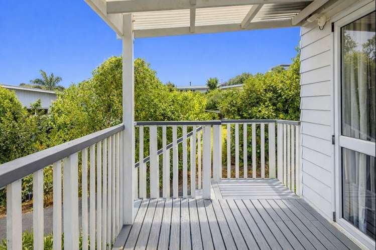 16 Natzka Road Ostend_12