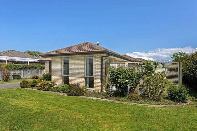 34 Sterling Park Lytton West_1