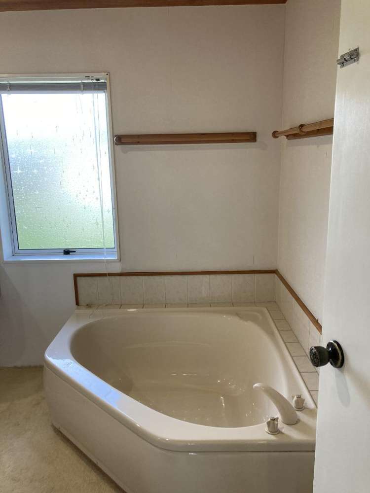 100 Newell Road Tokoroa_16