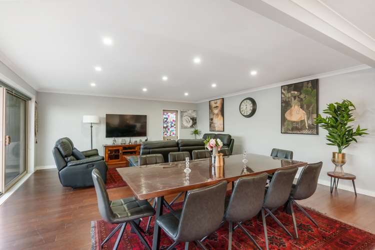 7 Exotic Place Massey_9