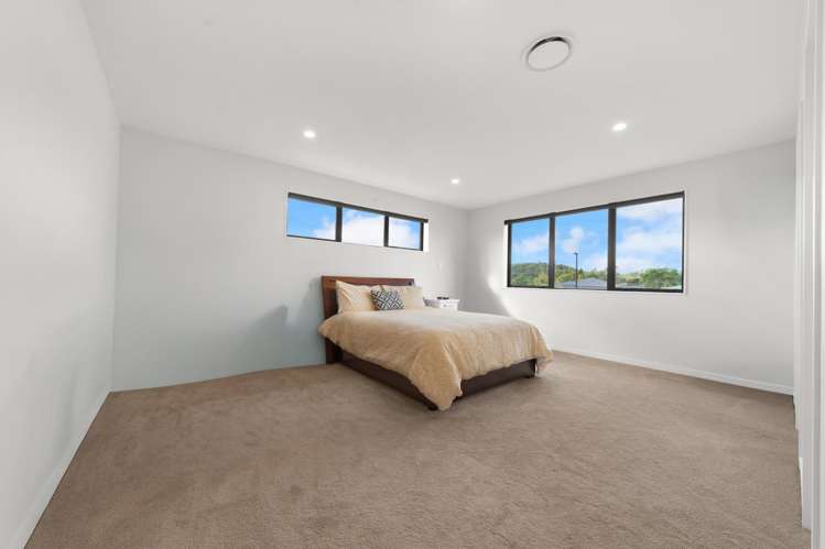 6 Wheki Place Swanson_13