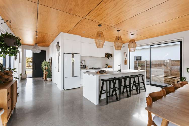 56 Coast Boulevard Papamoa_8