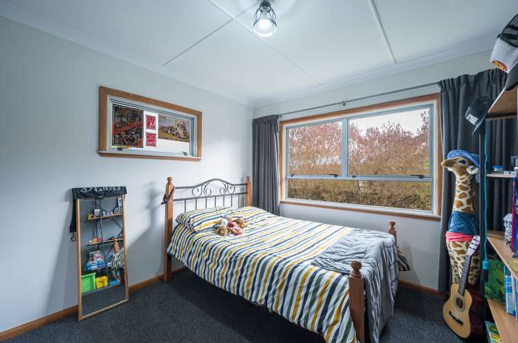 8 Dickens Street Stoke_10