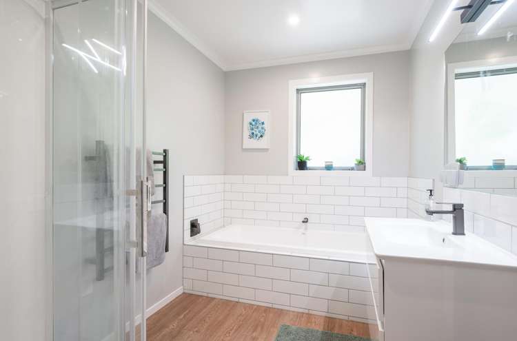 2 Belvedere Drive Richmond_16