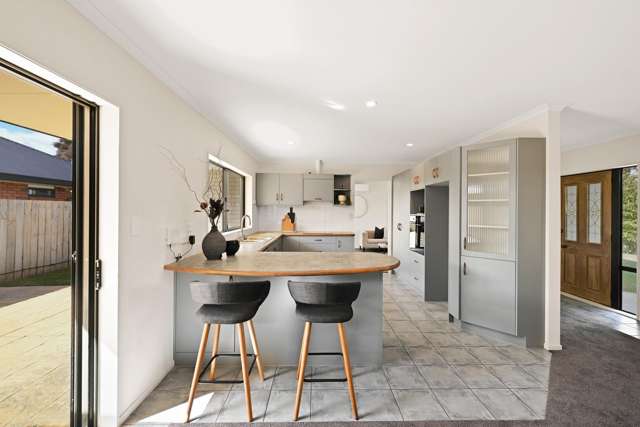 36 Cairns Crescent Rototuna_2