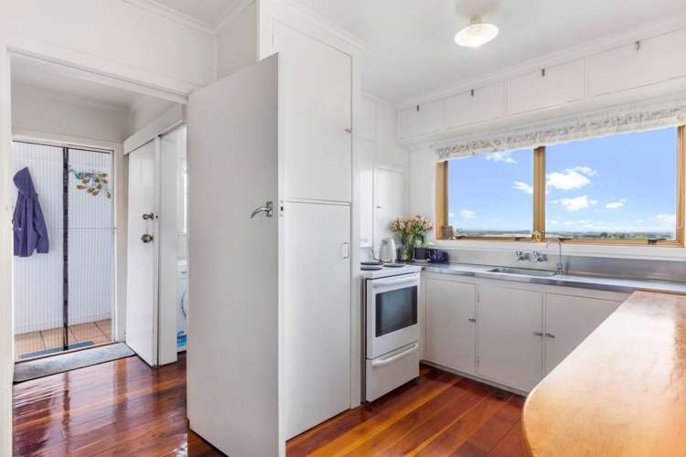 64 Blake Road Pukekohe_9