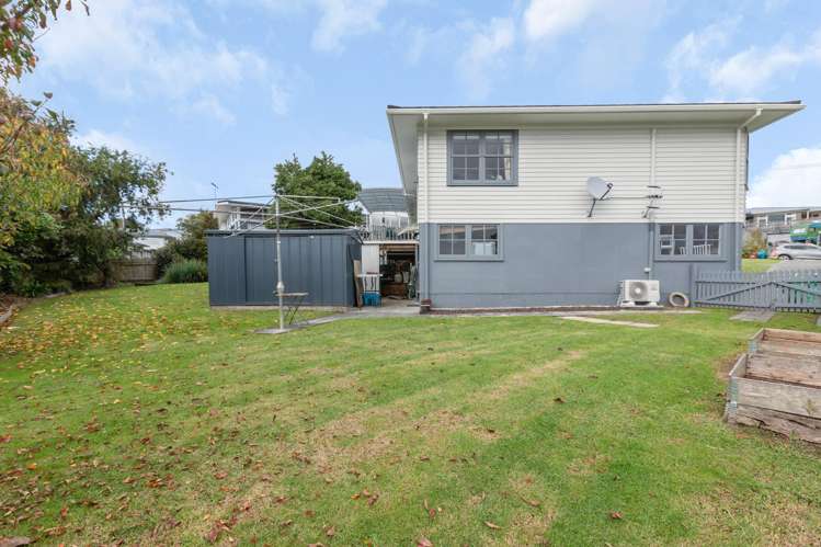 31 Clotworthy Crescent Onerahi_18